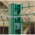 Curvy welded wire mesh fence with 3 folds welded wire mesh fence